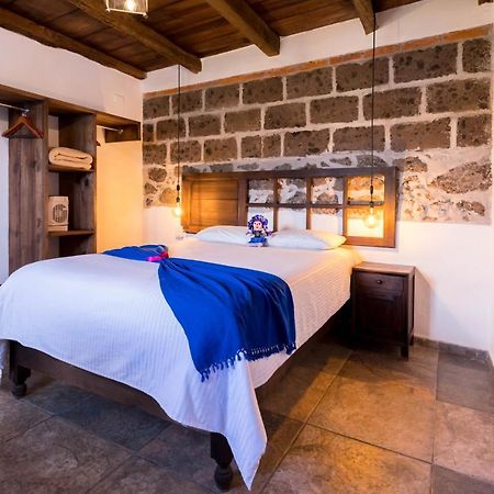 Hotel Petra Сан Мигел де Аленде Екстериор снимка