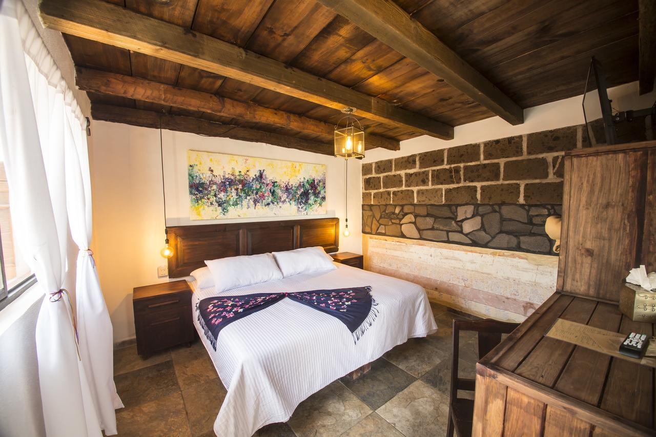 Hotel Petra Сан Мигел де Аленде Екстериор снимка