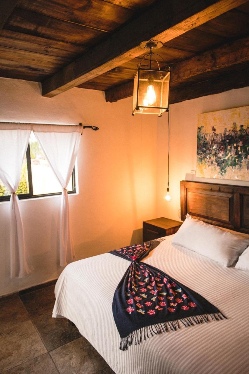 Hotel Petra Сан Мигел де Аленде Екстериор снимка